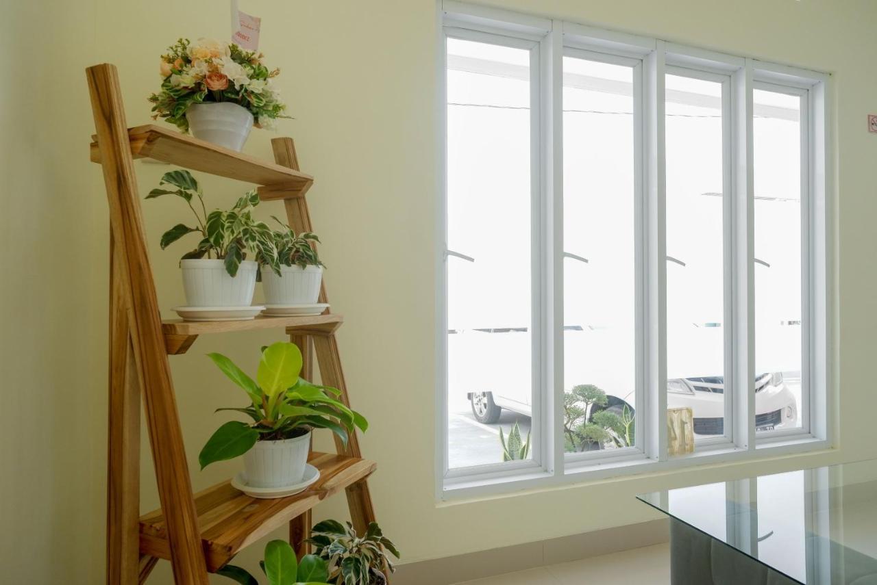 Reddoorz Near Rita Supermall Purwokerto 2 Екстер'єр фото