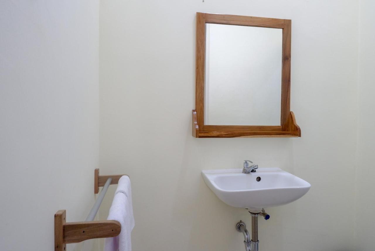 Reddoorz Near Rita Supermall Purwokerto 2 Екстер'єр фото
