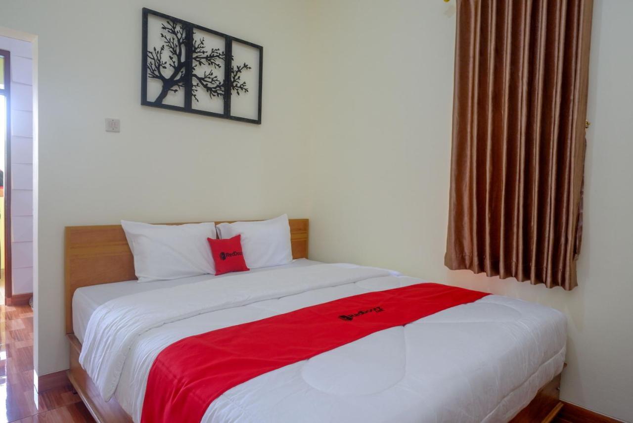 Reddoorz Near Rita Supermall Purwokerto 2 Екстер'єр фото